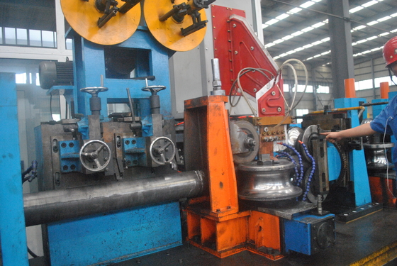 50x50-140x140mm เครื่องทําเหล็กคาร์บอน ความละเอียดสูง Square Tube Mill