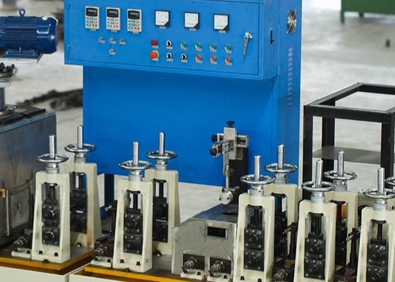 130 X 5 Mm Automatic Tube Mill เครื่องทำท่อเหล็กสี่เหลี่ยม