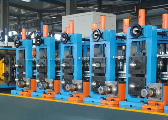 ปรับขนาด 20X20mm-60X60mm เครื่องทำท่อเหล็กคาร์บอน Square Tube Mill