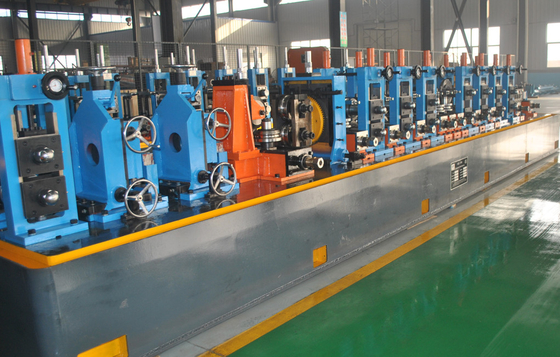คู่มือหรือโดยอัตโนมัติ 60X60Mm Square Tube Mill Steel Welded Pipe Production Line
