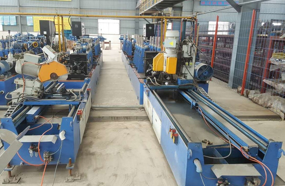 OD 1000-2100mm Max 80m/Min Square Tube Mill ผลิตอุปกรณ์ปั่นกรอบเหล็ก