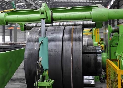 เครื่องตัดเหล็ก CNC Carbon Steel 1600 × 6 มม. เครื่องตัดเหล็ก 50 ม. / นาที
