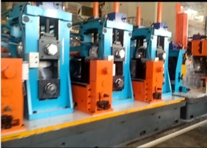 ISO9000 50X50-140x140MM สายการผลิตท่อท่อสี่เหลี่ยมความแม่นยําสูง
