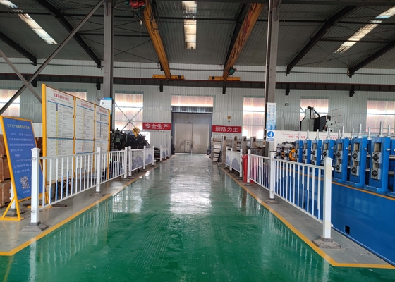 สายการผลิตท่อเหล็กคาร์บอนหนา 4 มม. 380v 650KW รับประกัน 1 ปี