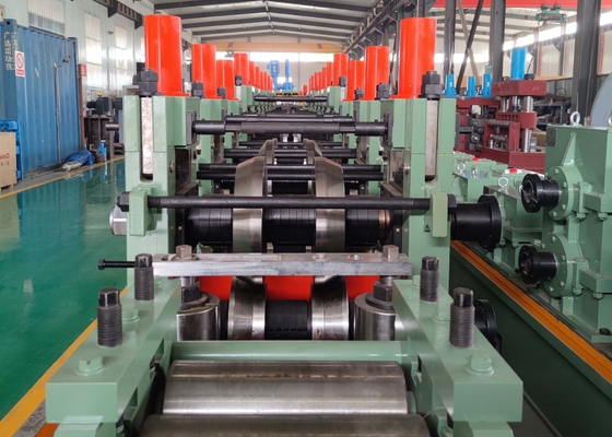 ปรับขนาด 114-219 มิลเลอร์เหล็กสี่เหลี่ยม Tube Mill ความเร็วสูงสุด 120mM / นาที
