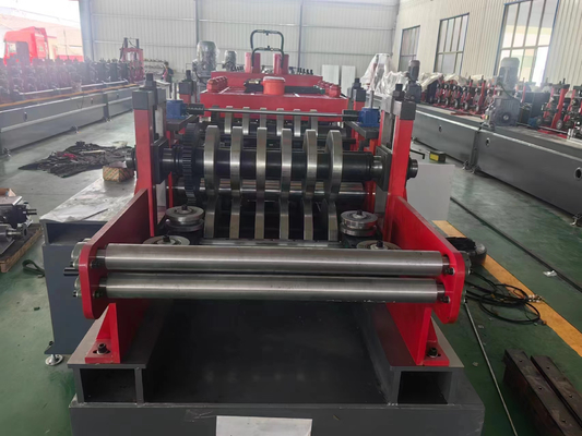 เครื่องทําท่อเหล็กประสิทธิภาพ การตัดไฮดรอลิก ความเร็ว 15-20m / นาที