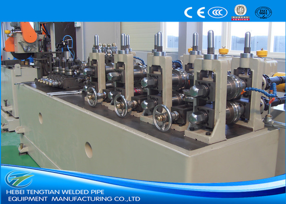 เครื่องทําท่อเหล็กที่ใช้เสียน้อยลง การควบคุม PLC