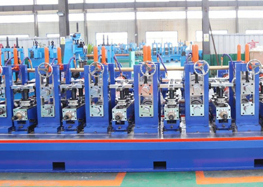 สแตนเลส ERW ความถี่สูง welded ผงท่อสําหรับรูปสแควร์ขนาดใหญ่ 130 × 130mm ขนาด
