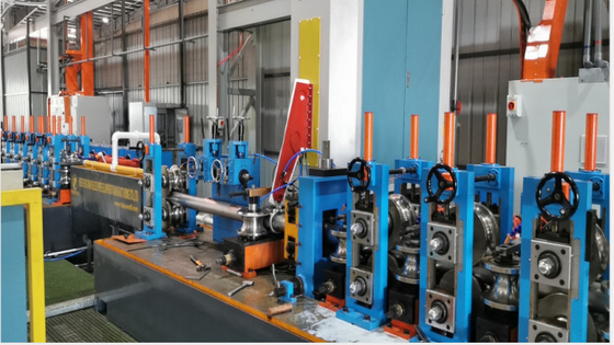 เครื่องบดท่อความแม่นยําเหล็กเหล็กเหล็กสี่เหลี่ยมท่อบด 3.0mm ความหนา PLC การควบคุมฟังก์ชันอัตโนมัติ