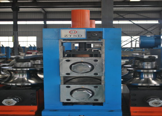 สแตนเลสคาร์บอน ERW ท่อ Mill, 21 - 63mm กว้างท่อสายการปั่น