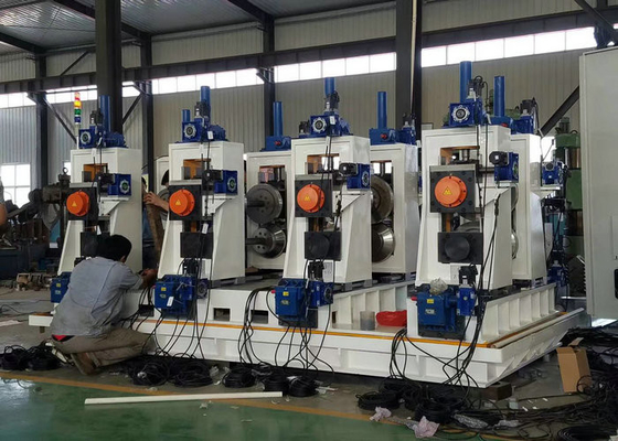 เครื่องทำท่อเชื่อมแบบแมนนวลหรืออัตโนมัติ Square Tube Mill