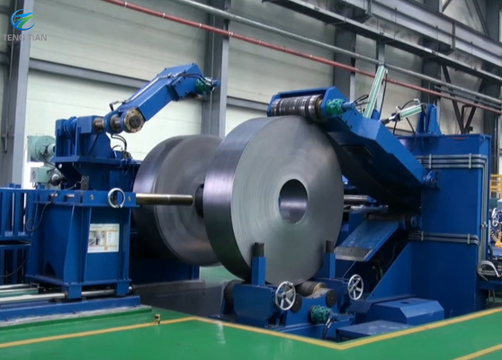 ERW Pipe Mill การเชื่อม HF Run Out Table ปรับขนาดได้สำหรับท่อจ่ายพลังงาน