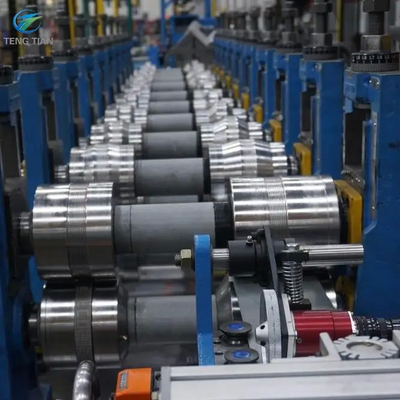 เครื่องปั้นท่อที่ควบคุมโดย PLC 600kw พร้อมม้วนเคลือบโครม