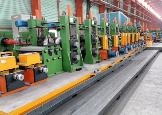 เครื่องจักรทำท่อเหล็กคาร์บอนทรงกลม ERW Pipe Mill