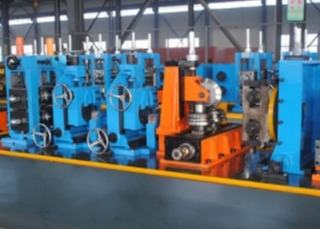 สายการผลิตท่อเหล็ก Erw สี่เหลี่ยมความถี่สูง 200kw