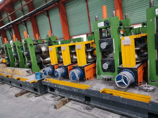 219x6mm อุปกรณ์ท่อ Mill ความถี่สูง welded ท่อ Mill อัตโนมัติเต็ม