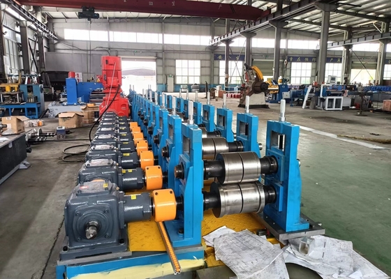 เครื่องจักรผลิตท่อเหล็กกลองโลหะ Roof Roll 80m/Min สําหรับรอบ