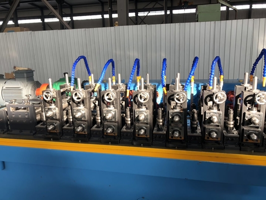 ความเร็วสูงขนาดเล็กขนาด 20mm Tube Mill เครื่องขึ้นรูปท่อเหล็กคาร์บอน