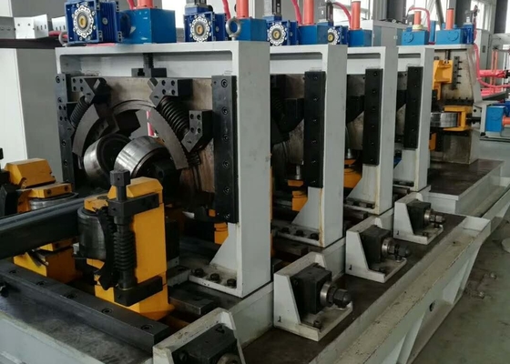 เครื่องม้วนท่อติดพื้น ระบบควบคุมน้ําหนัก PLC