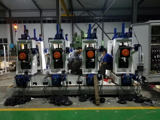 เครื่องกัดท่อเหล็กชุบสังกะสี 100m / Min Mill Speed ​​Square Tube Mill