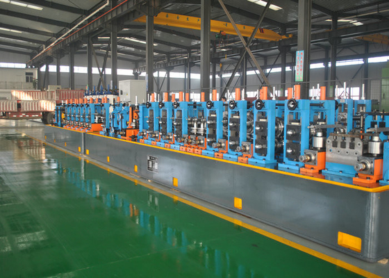 โรงสีหลอดที่มีความแม่นยำระบบอัตโนมัติเต็มรูปแบบ ERW Tube Mill เครื่องจักรทำท่อ Ms ความเร็วสูง