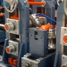 เครื่องปรับรูปร่างท่อเหล็กม้วน Cr12 ความยาว 12 M ด้วยการควบคุม PLC