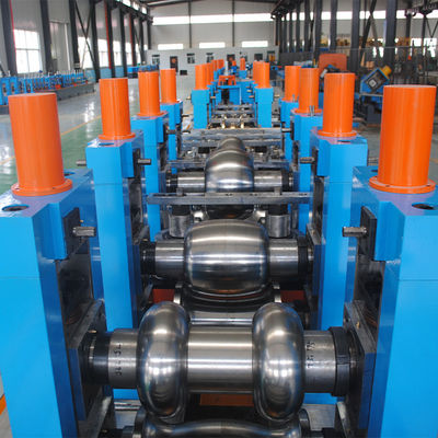 เครื่องจักรผลิตท่อเหล็กคาร์บอนขนาด 300kw พร้อมระบบควบคุม PLC