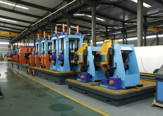 HG76-114 Professional 380v Tube Mill Machine 600kw Power 60 * 6 * 1.8m ขนาด