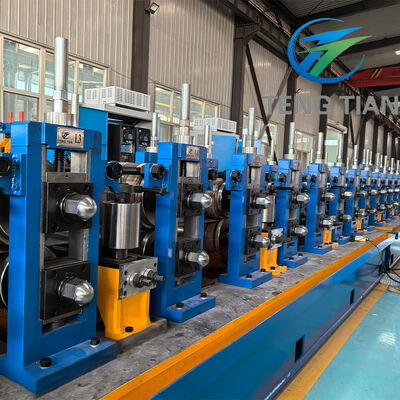 เครื่องขึ้นรูปท่อ ERW เครื่องทำท่อเหล็กคาร์บอนโรงถลุงเหล็กมอเตอร์ PLC เครื่องทำท่อเชื่อมความถี่สูง