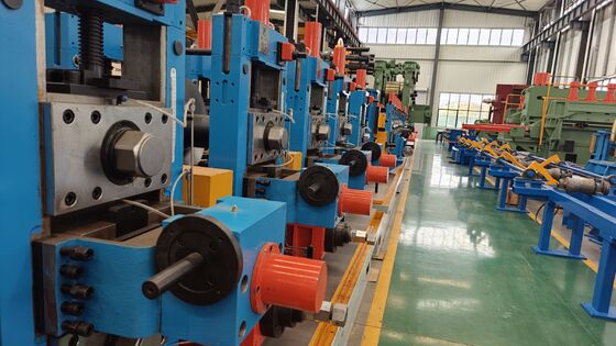 ความถี่สูง HF welded โลหะก๊าบเหล็ก Tube Forming Machine ERW สายท่อ Mill